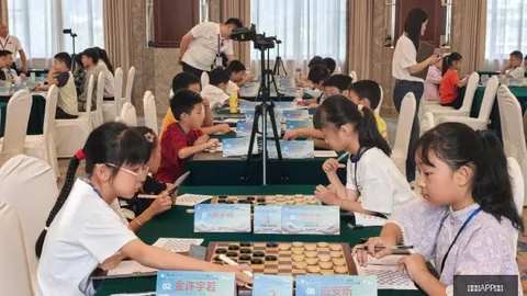 欧冠狂欢周来袭连战3日精彩不停，新赛季规则大，指南